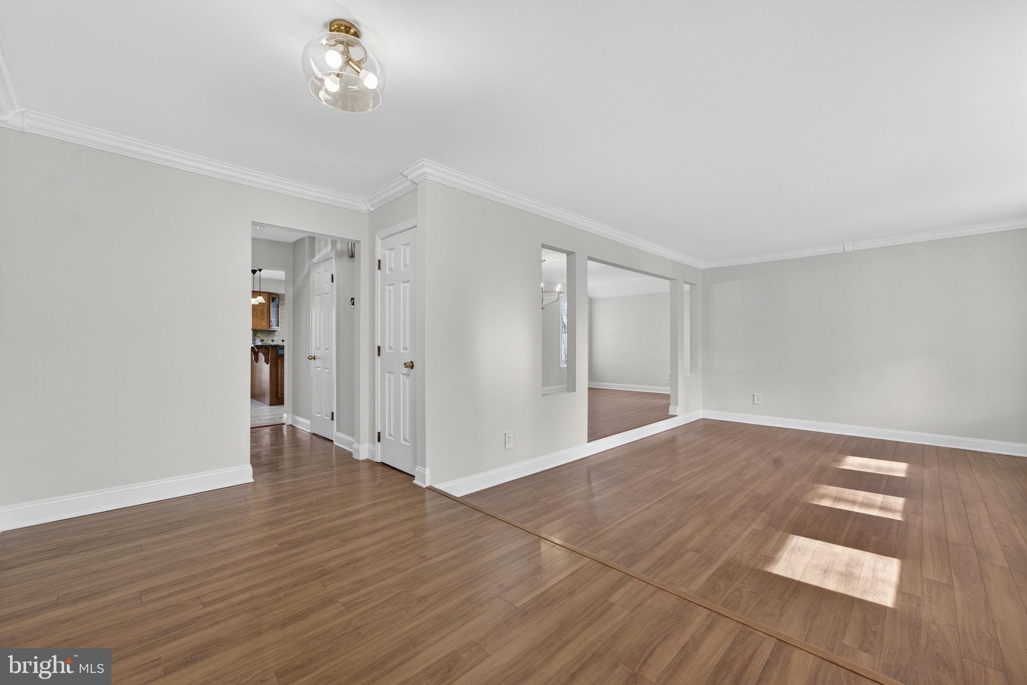 AVALON ESTS - Residential