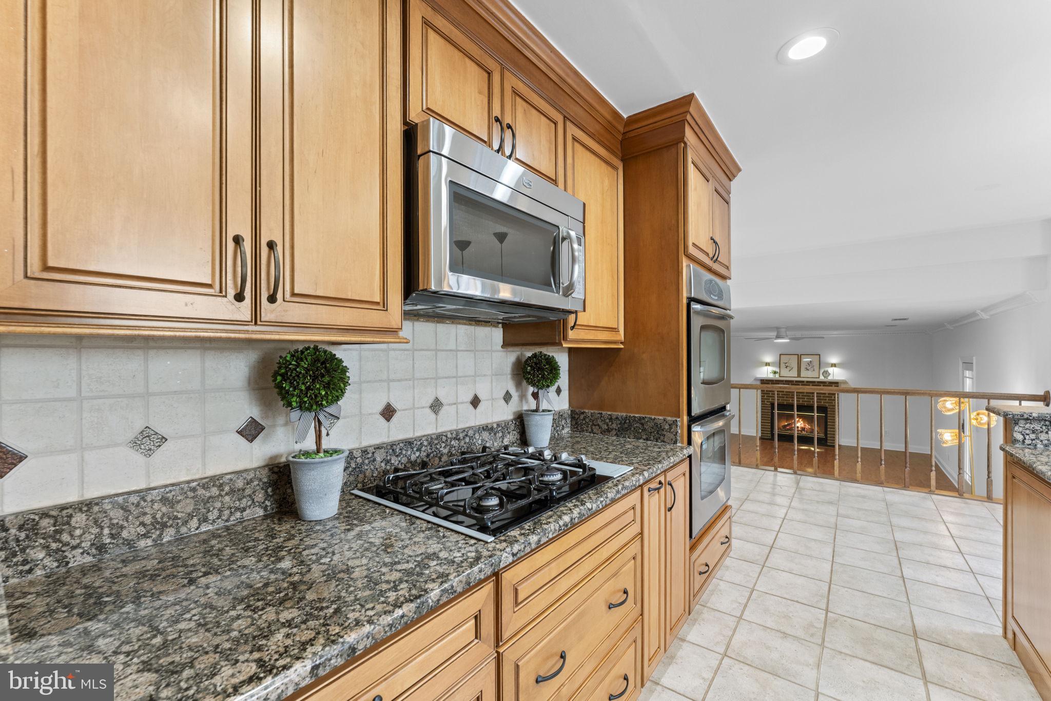 AVALON ESTS - Residential