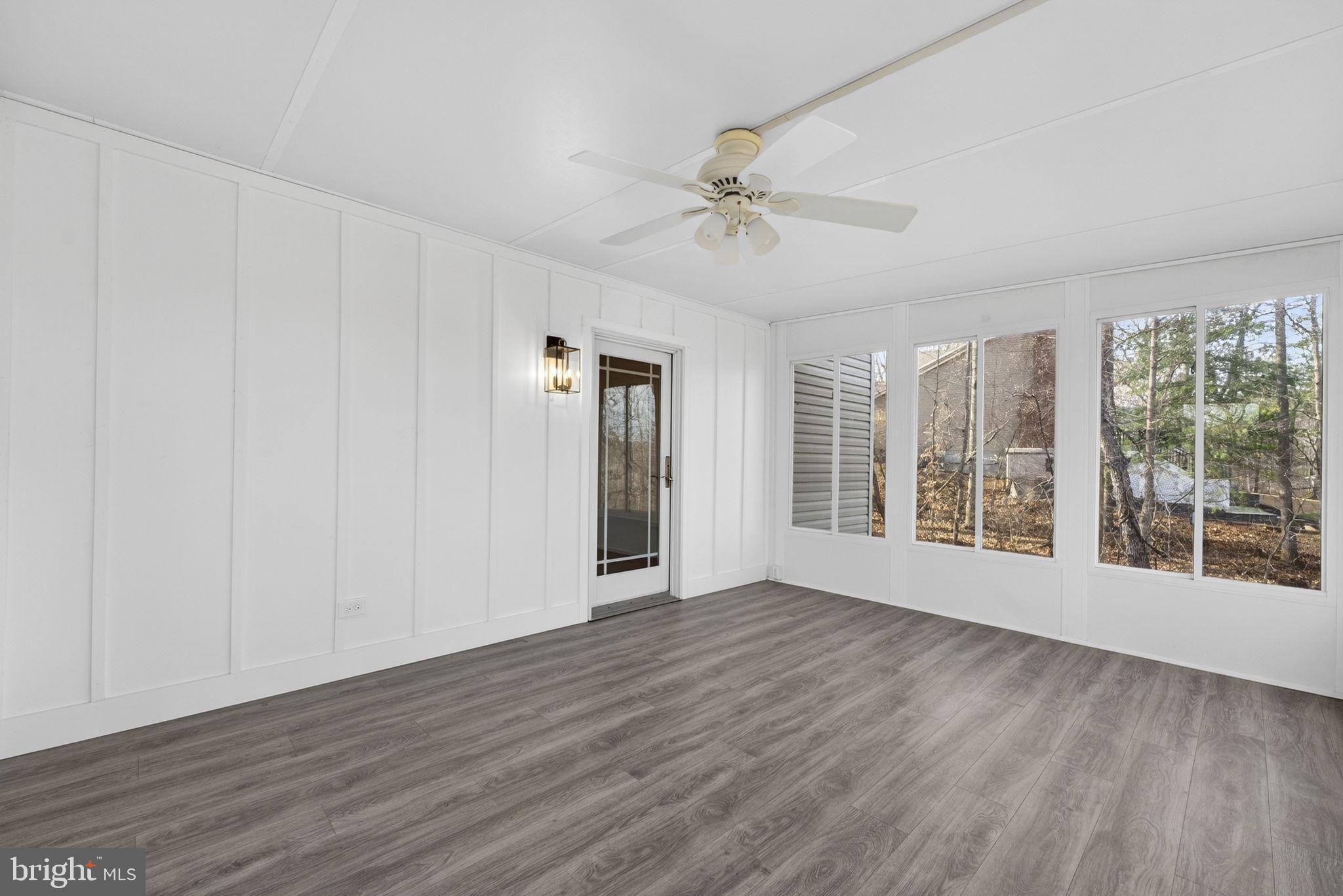 AVALON ESTS - Residential