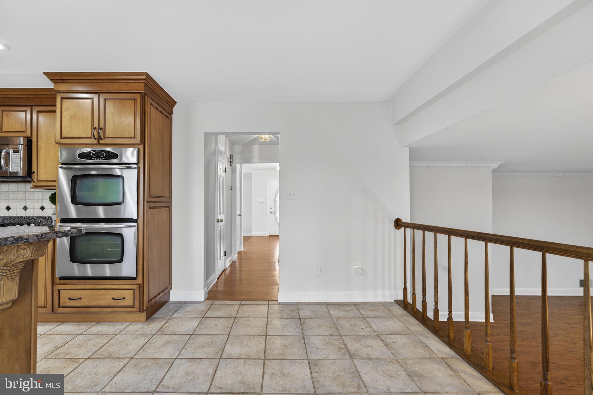 AVALON ESTS - Residential