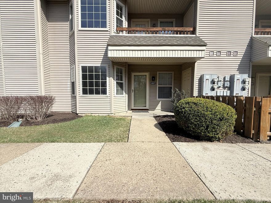 Welcome to 2207 Brookhaven Dr, located in the desirable Makefield Glen community and award winning Pennsbury School District. The ground floor unit has been completely renovated with a new kitchen, bathrooms, flooring throughout, and freshly painted neutrals. As you enter you are greeted by the main living area with an abundance of natural light and a sliding glass door to the private patio - perfect for outdoor entertaining and dining. To the right of the living room you will find a remodeled kitchen featuring new granite countertops, new classic white Shaker cabinetry and new stainless steel appliances. Down the hall you will find 2 large bedrooms. Both bedrooms offer plenty of storage and natural light from the large windows. The primary bedroom has an ensuite bathroom with a large walk-in shower. The second full bathroom is adjacent to the second bedroom and has a full bathtub and shower. Completing the condo is a dedicated laundry closet. This home is just a short walk to the beautiful community pool and walking trails, as well as playgrounds around the neighborhood. Only a short drive to the amazing variety of Yardley's shopping, dining, and entertainment. Don’t miss your opportunity to see this gorgeous home! Schedule your showing today.