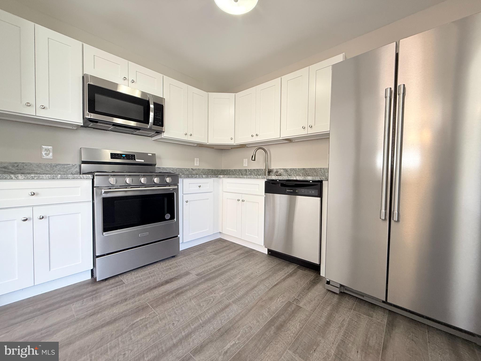 MAKEFIELD GLEN - Residential Lease