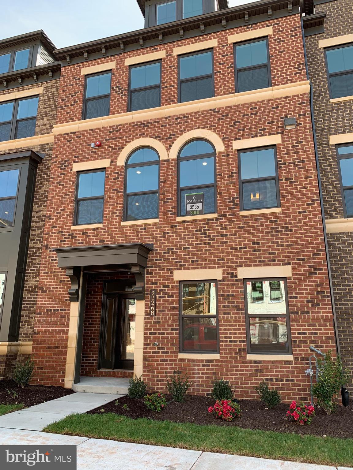 WESTMOORE AT MOOREFIELD - Residential Lease