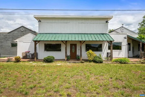 1900 Lowesville Rd, Amherst, VA MLS: 664637