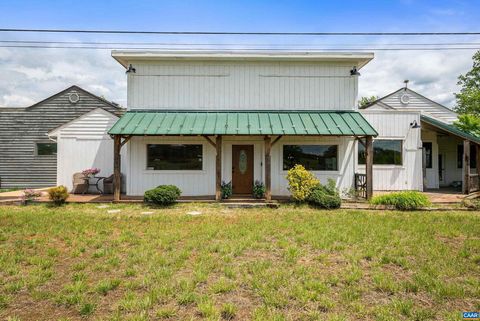 1900 LOWESVILLE RD AMHERST VA 24521