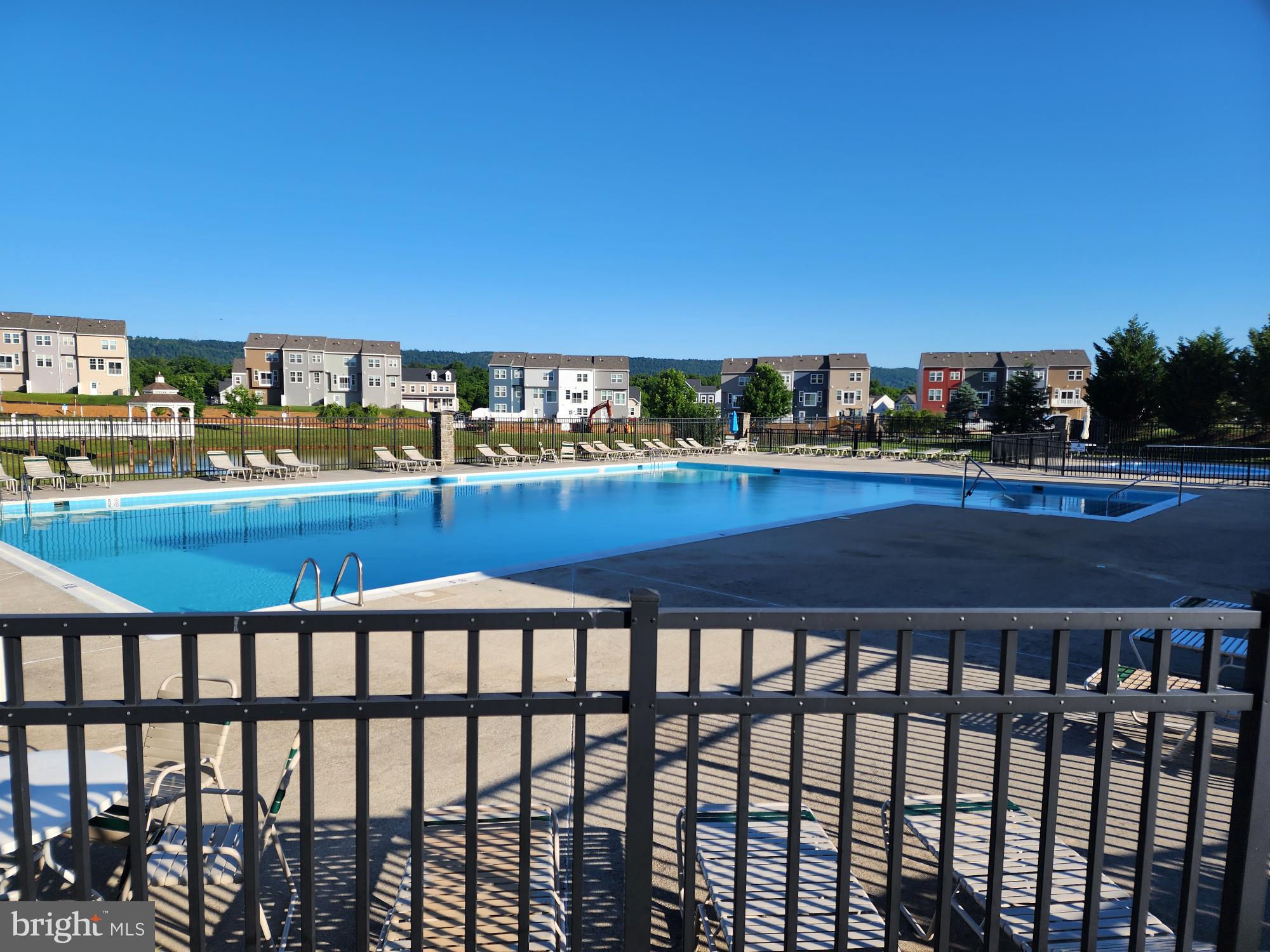 MARTINSBURG STATION - Residential Lease