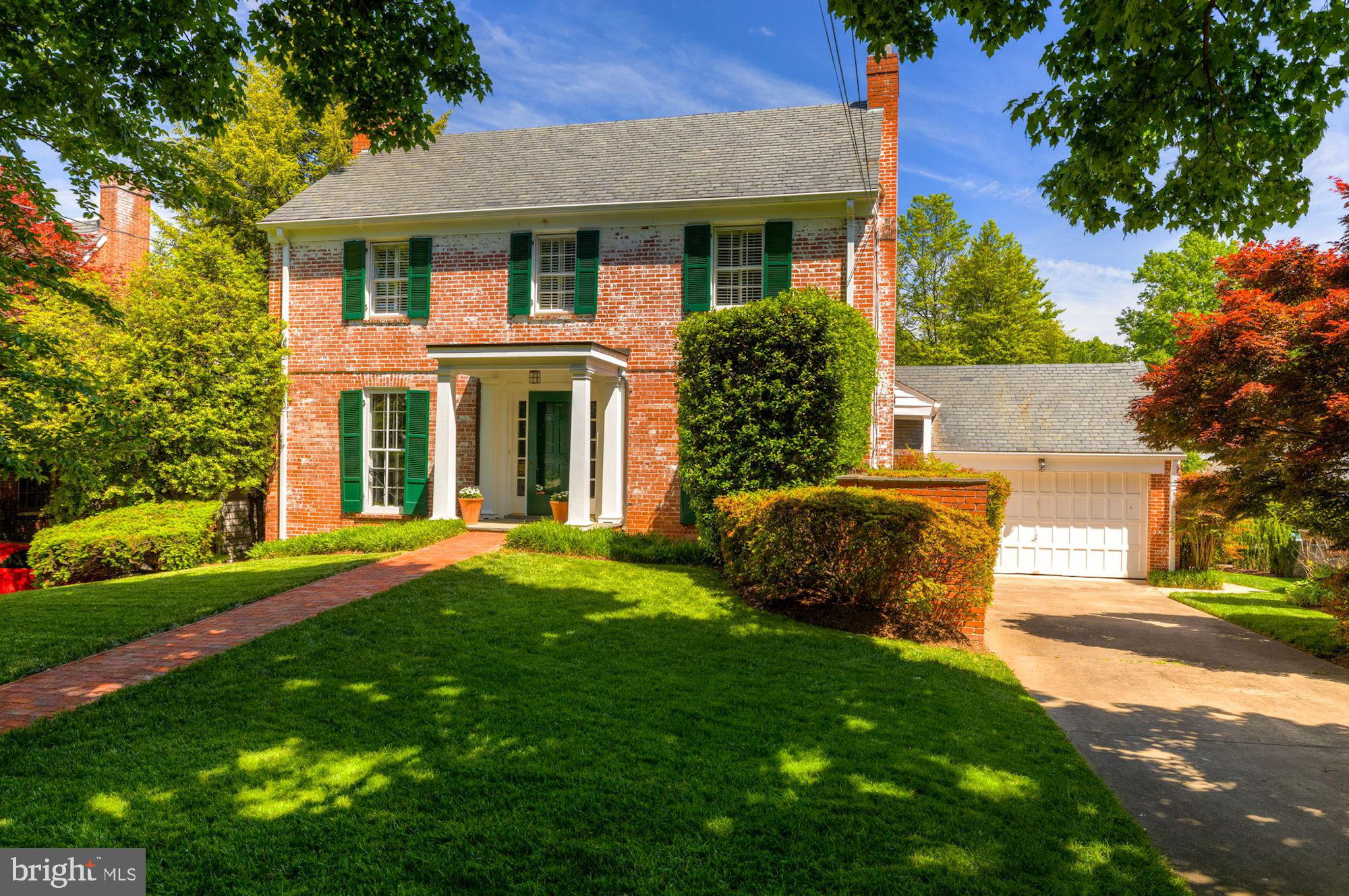 THE HAMLET - Residential