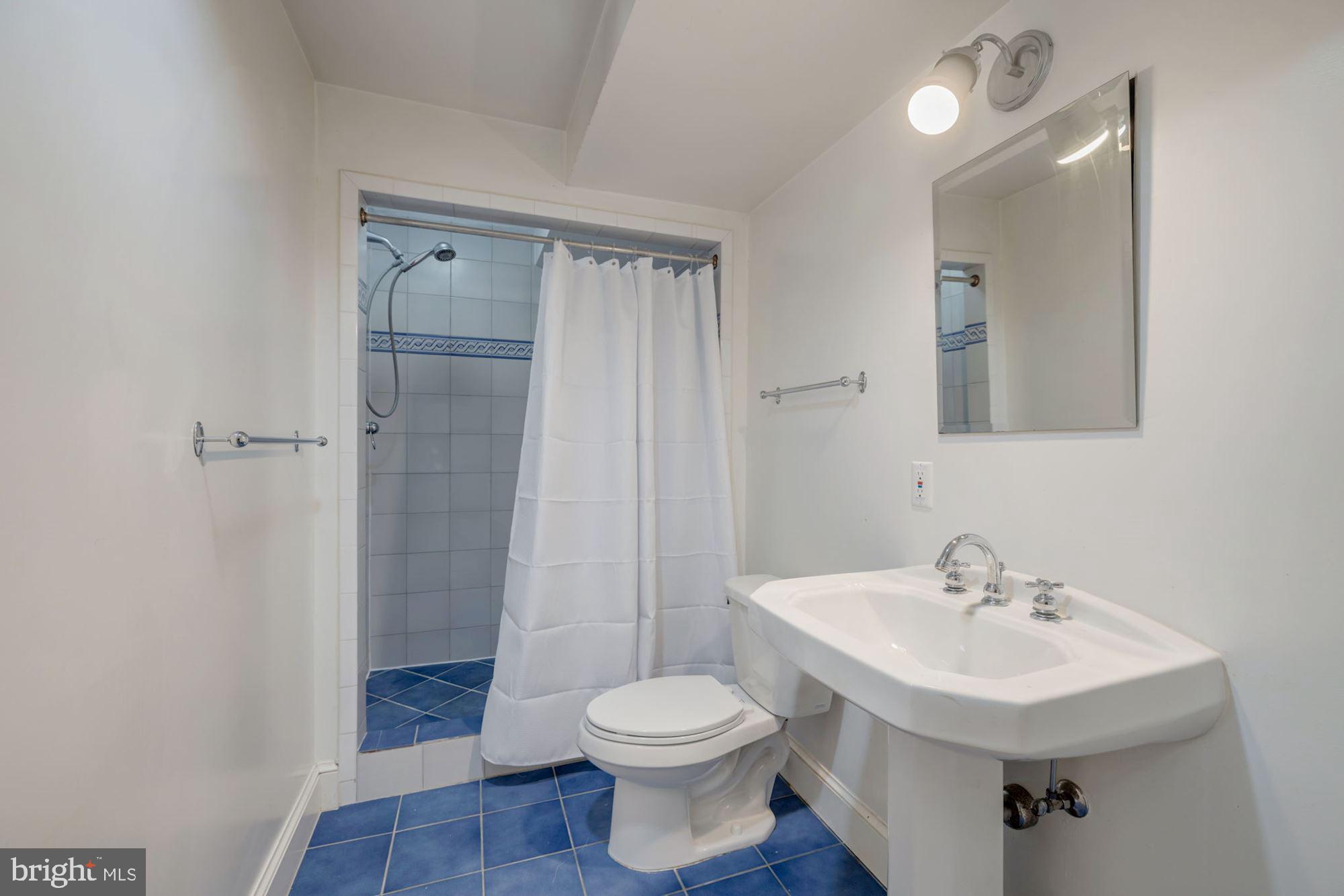 THE HAMLET - Residential