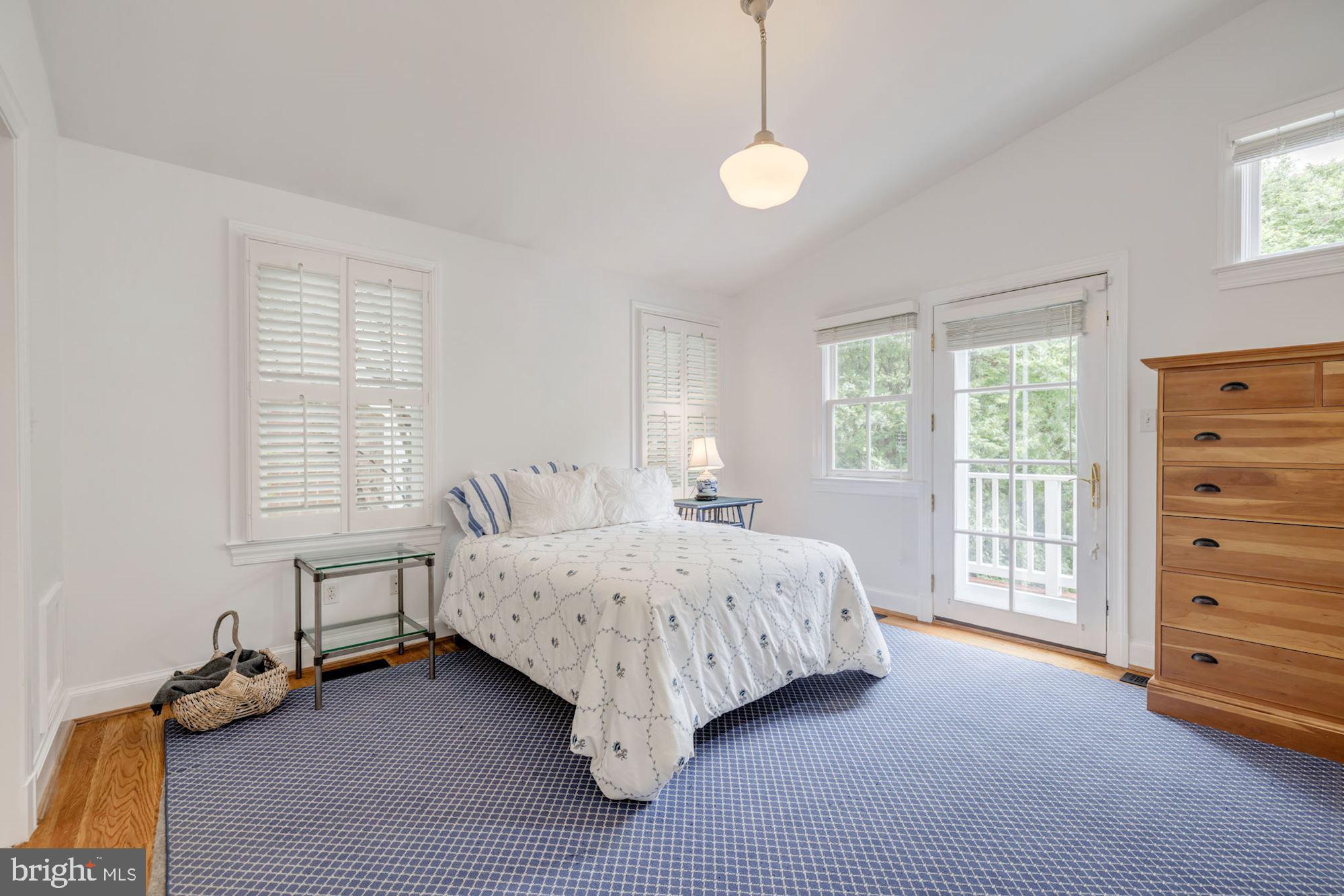 THE HAMLET - Residential