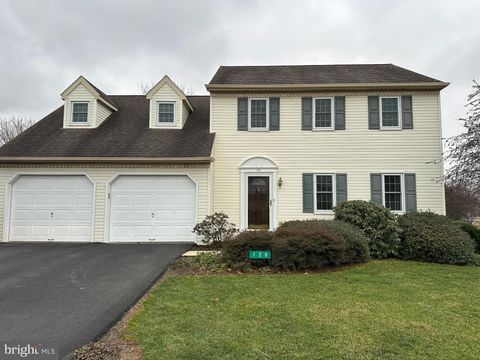 Photo of 128 Saddleback Drive, Marietta, PA 17547 (MLS # PALA2046406)