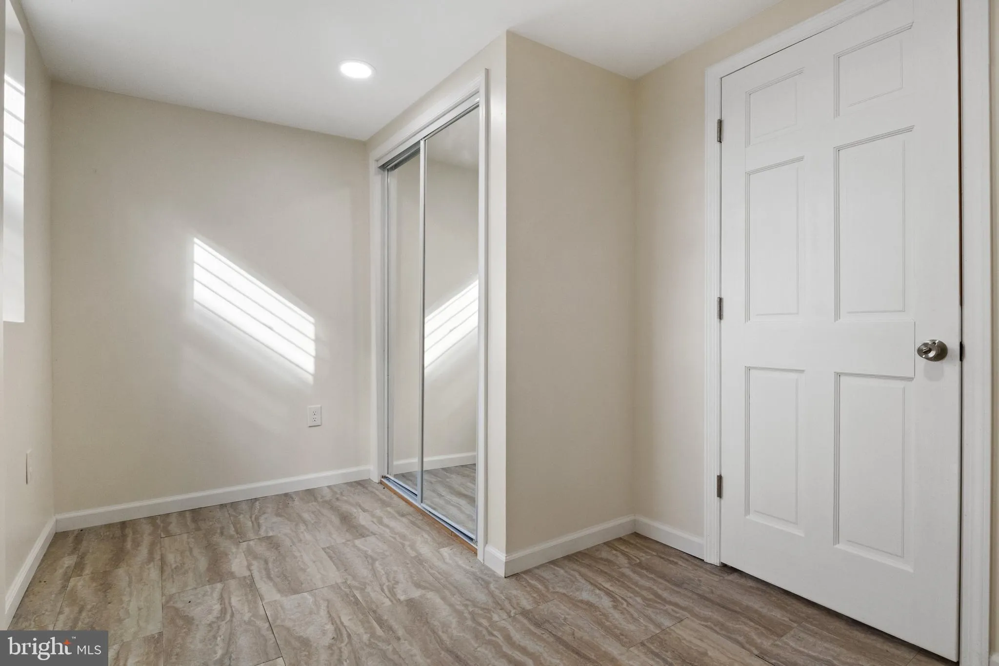 York, Pennsylvania 17403, United States, ,Commercial,Active,28696