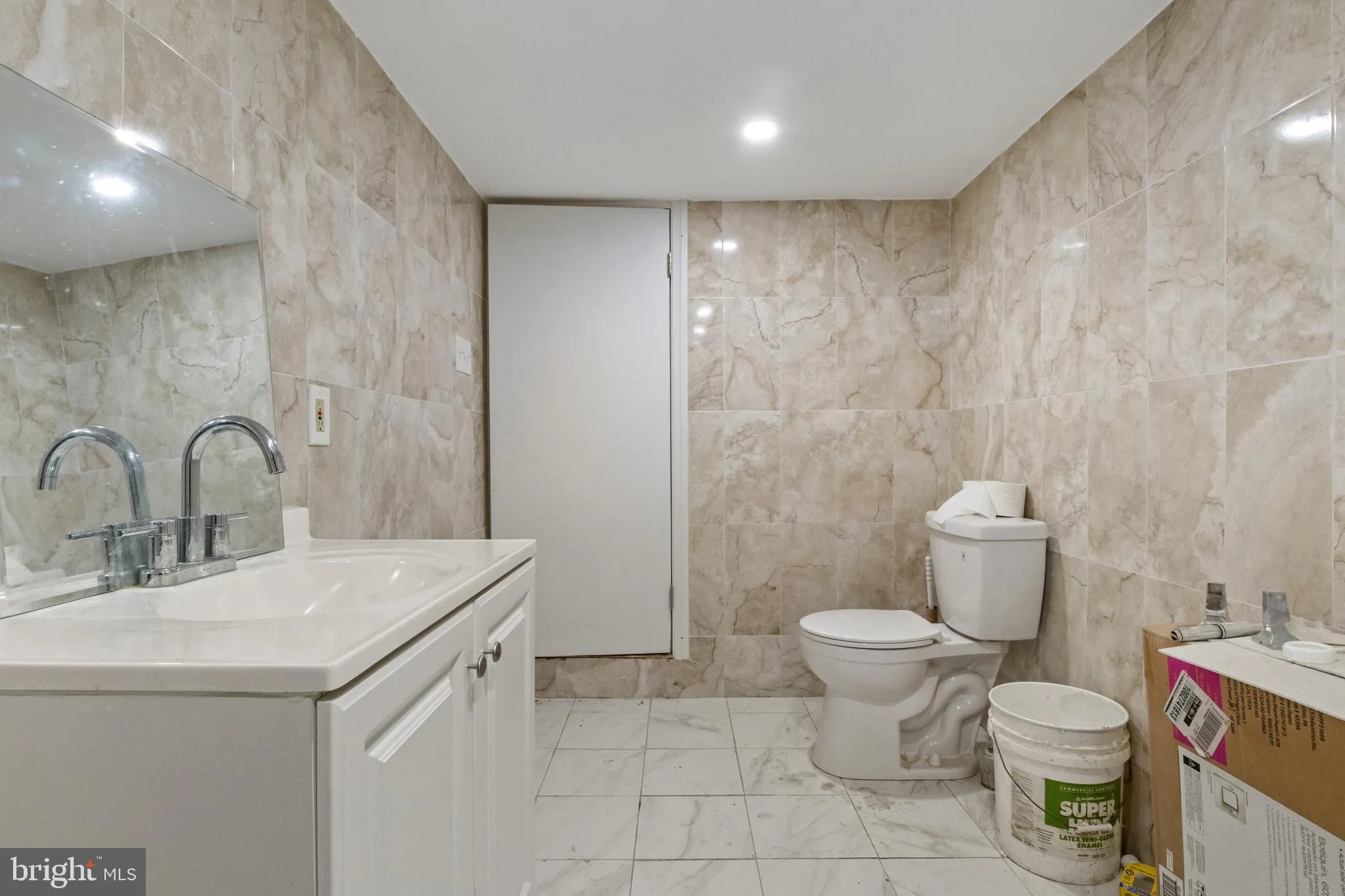 York, Pennsylvania 17403, United States, ,Commercial,Active,28696