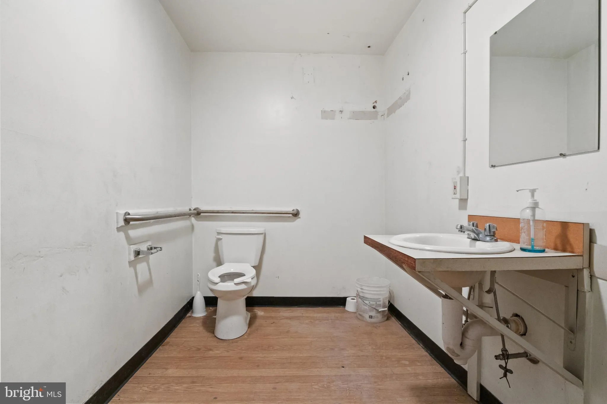 York, Pennsylvania 17403, United States, ,Commercial,Active,28696