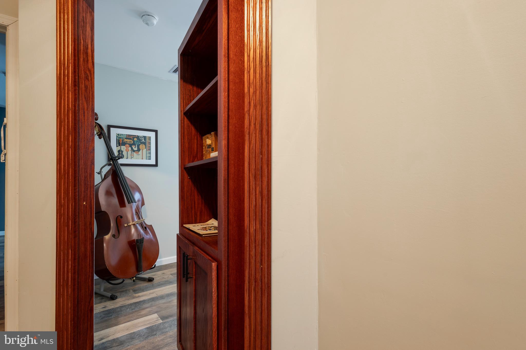 EAST MT AIRY - Residential