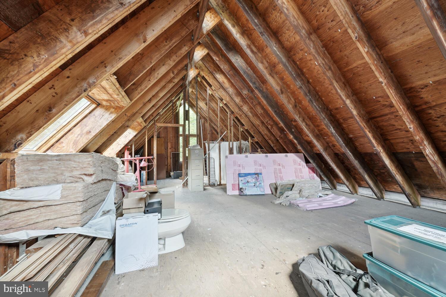 BROOKRIDGE MANOR - Residential