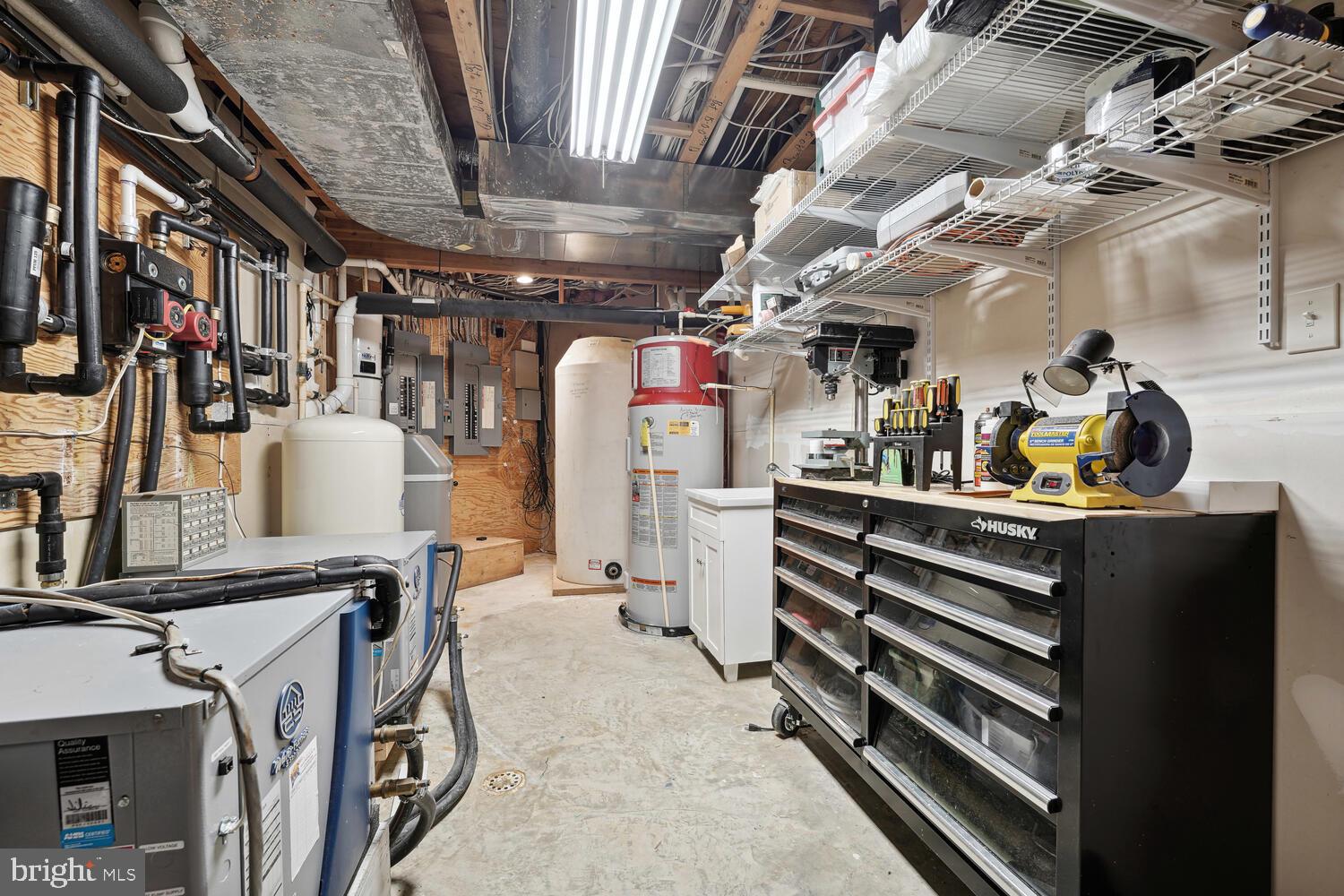 BROOKRIDGE MANOR - Residential