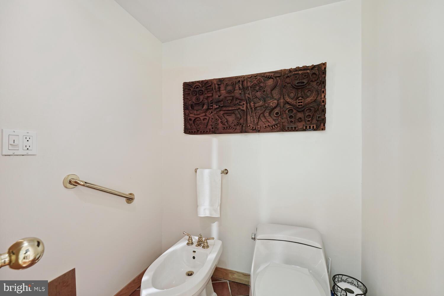 BROOKRIDGE MANOR - Residential