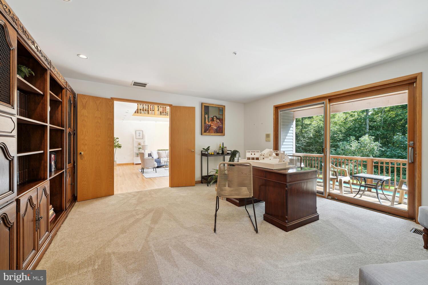 BROOKRIDGE MANOR - Residential