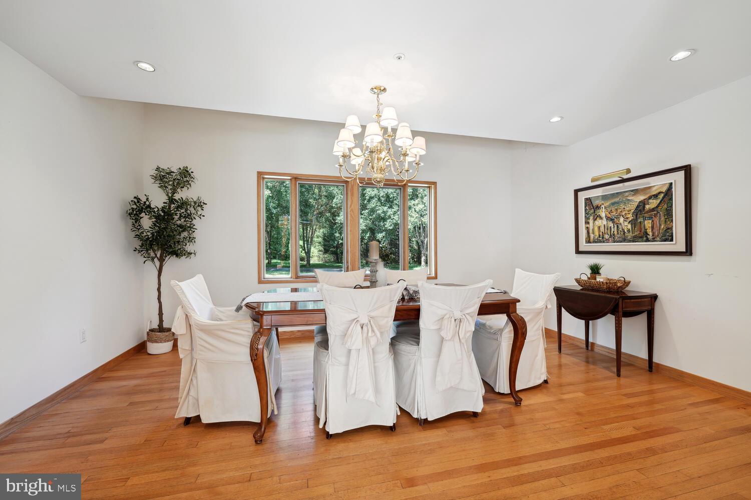 BROOKRIDGE MANOR - Residential