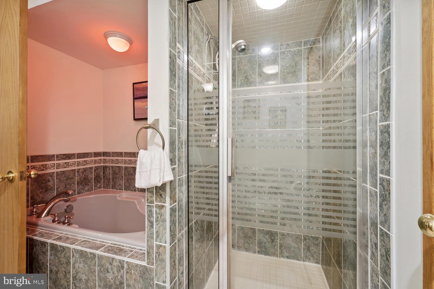 BROOKRIDGE MANOR - Residential