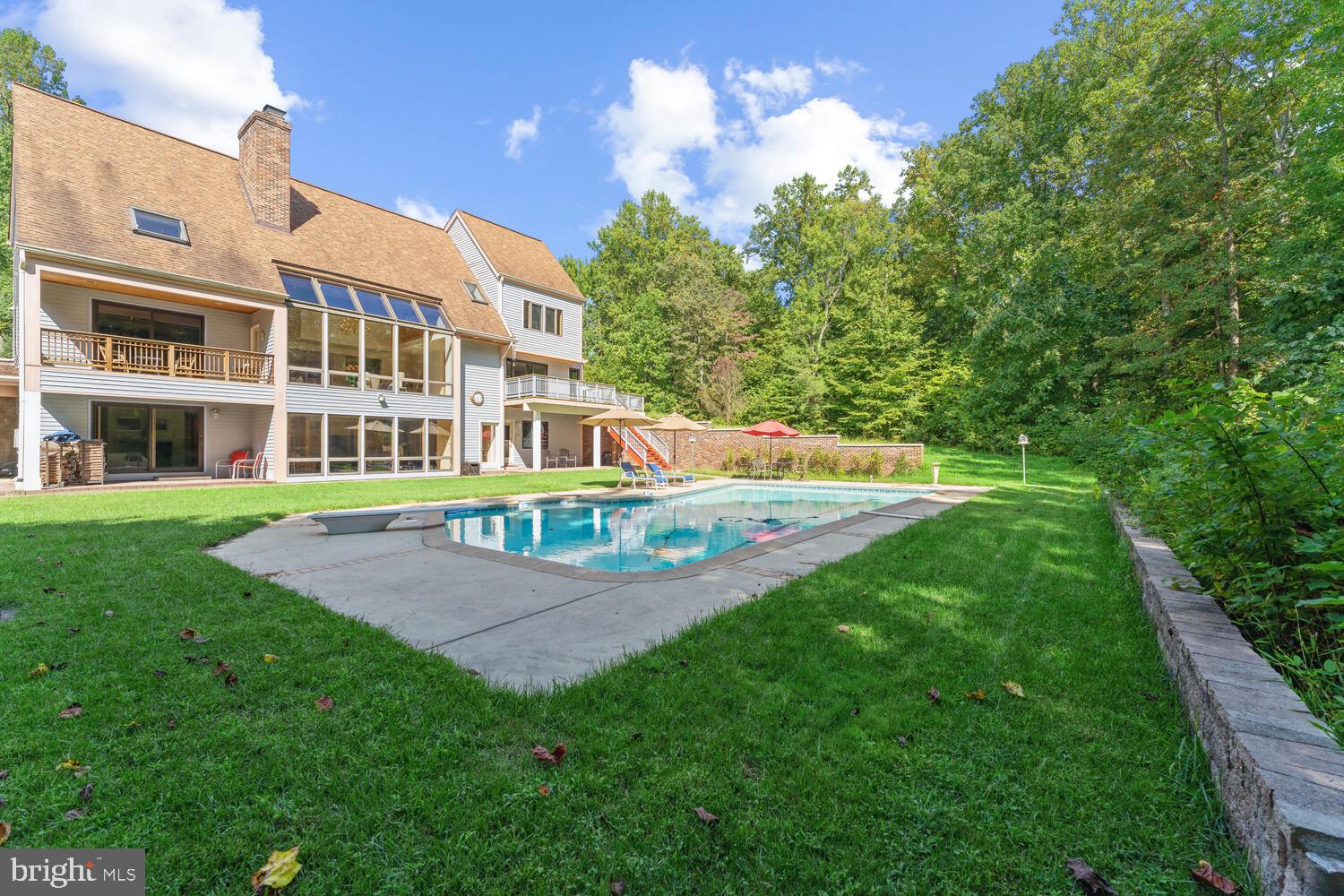 BROOKRIDGE MANOR - Residential