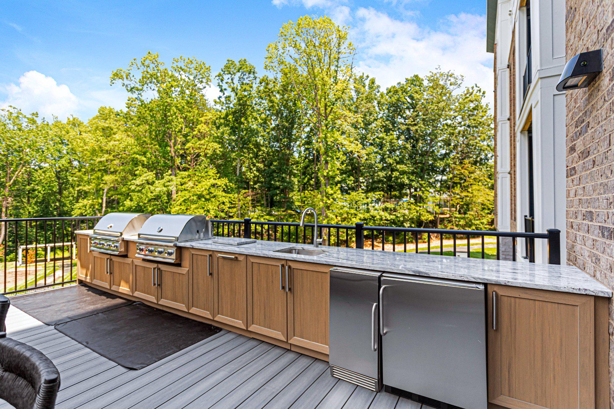 ELEMENT AT MILL CREEK - Residential