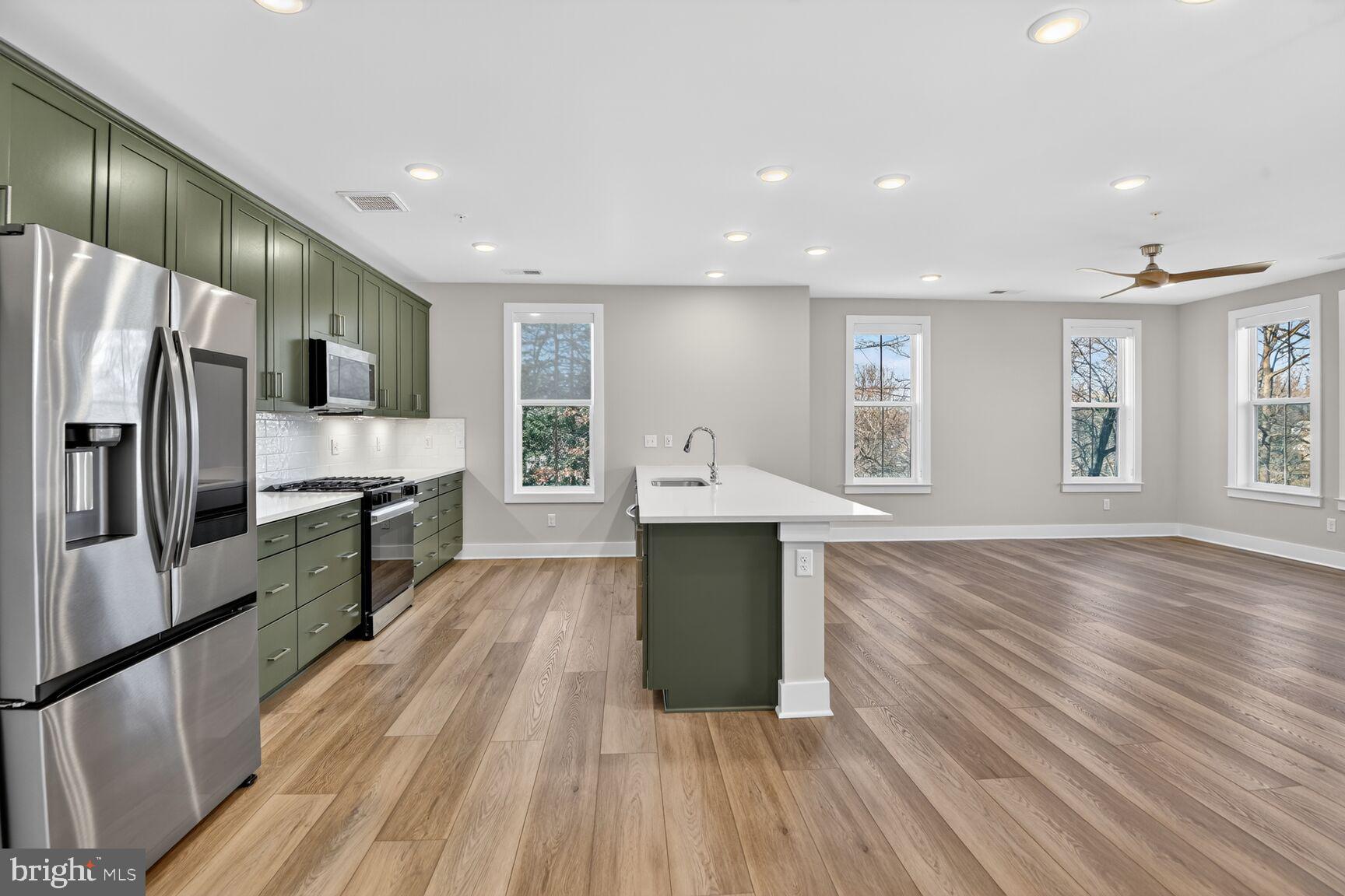 76 OLD MILL BOTTOM ROAD N 301