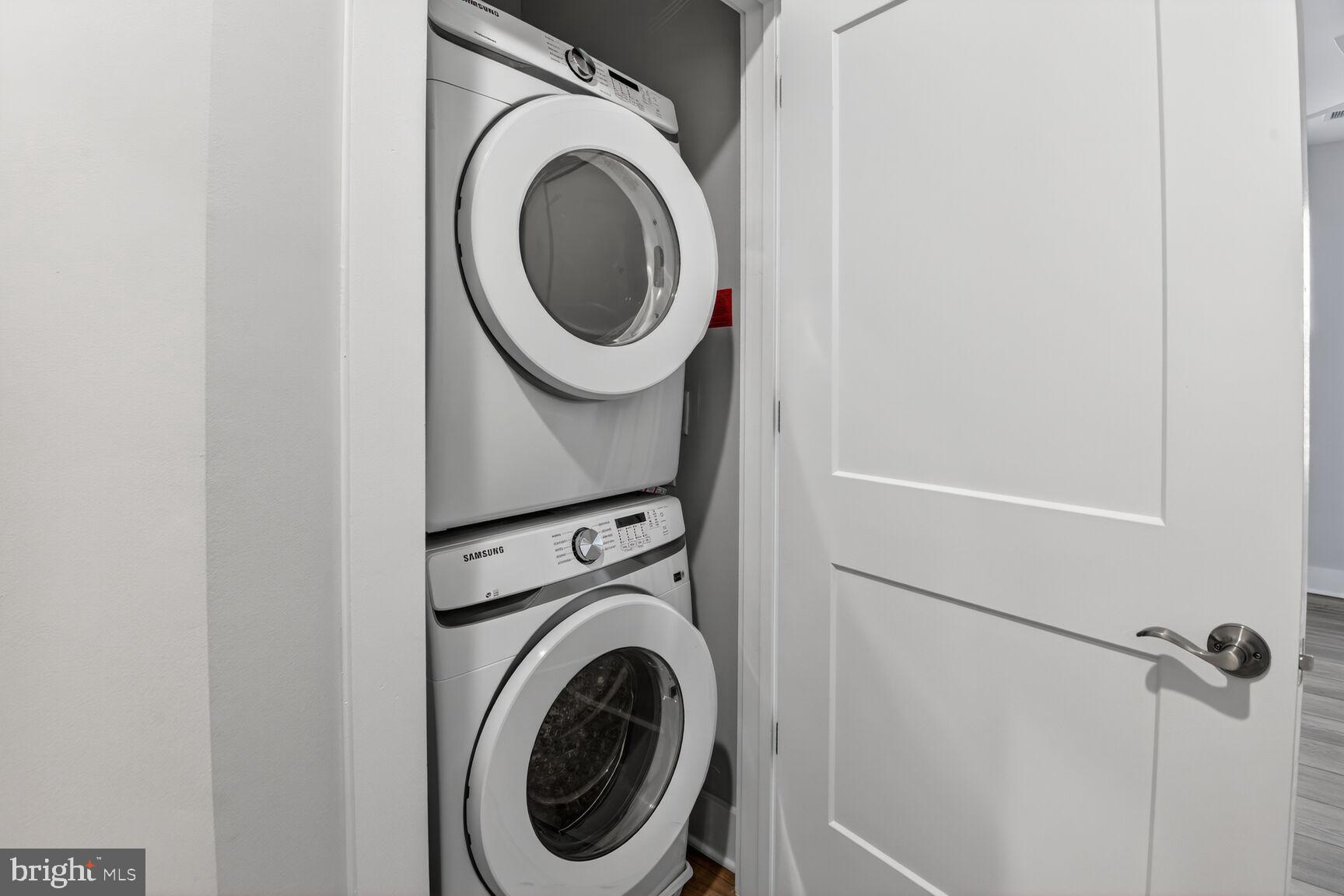 ELEMENT AT MILL CREEK - Residential