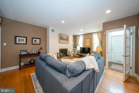 2317 Fairmount Avenue, Philadelphia, PA 19130 - MLS#: PAPH2457696