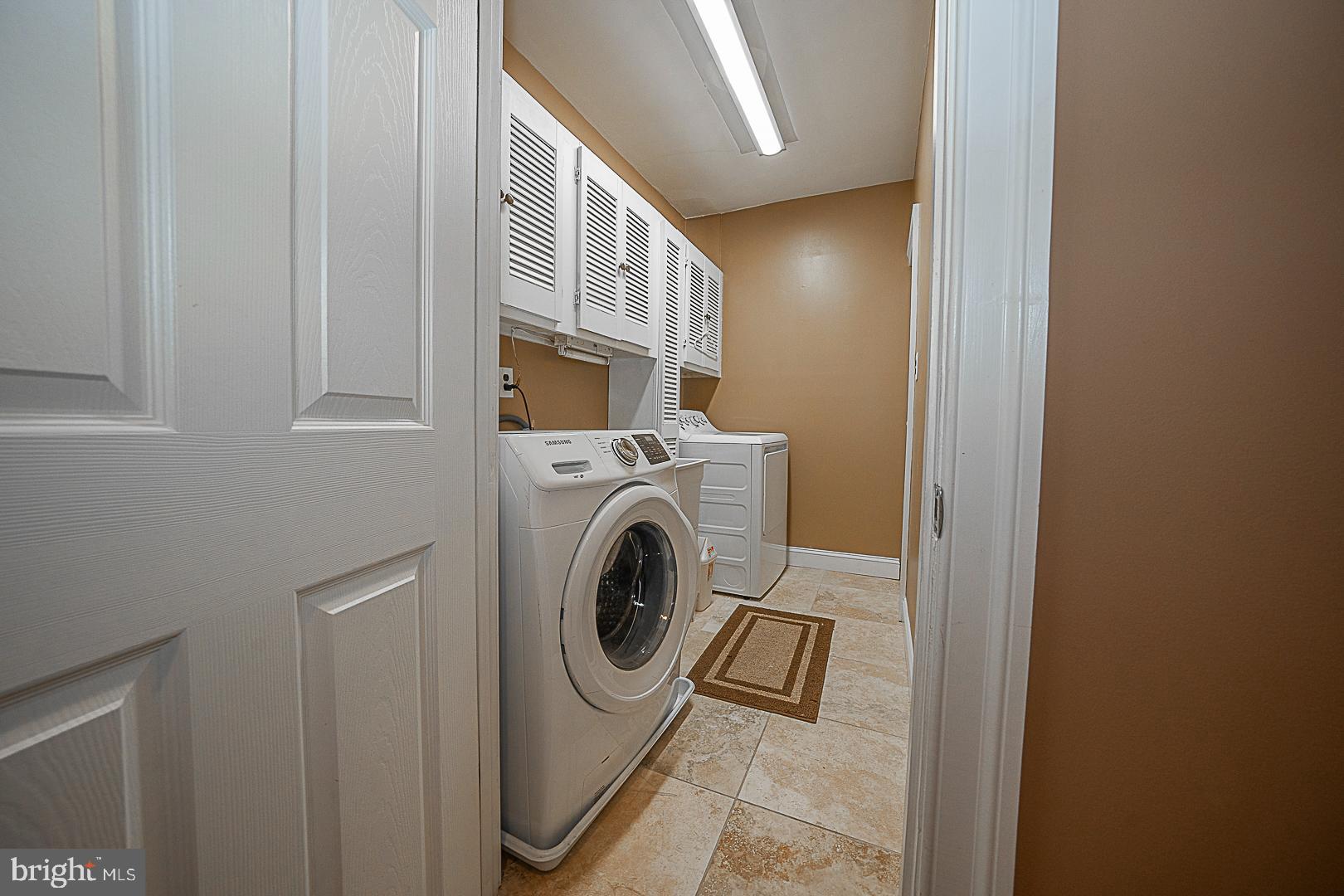 ART MUSEUM AREA - Residential