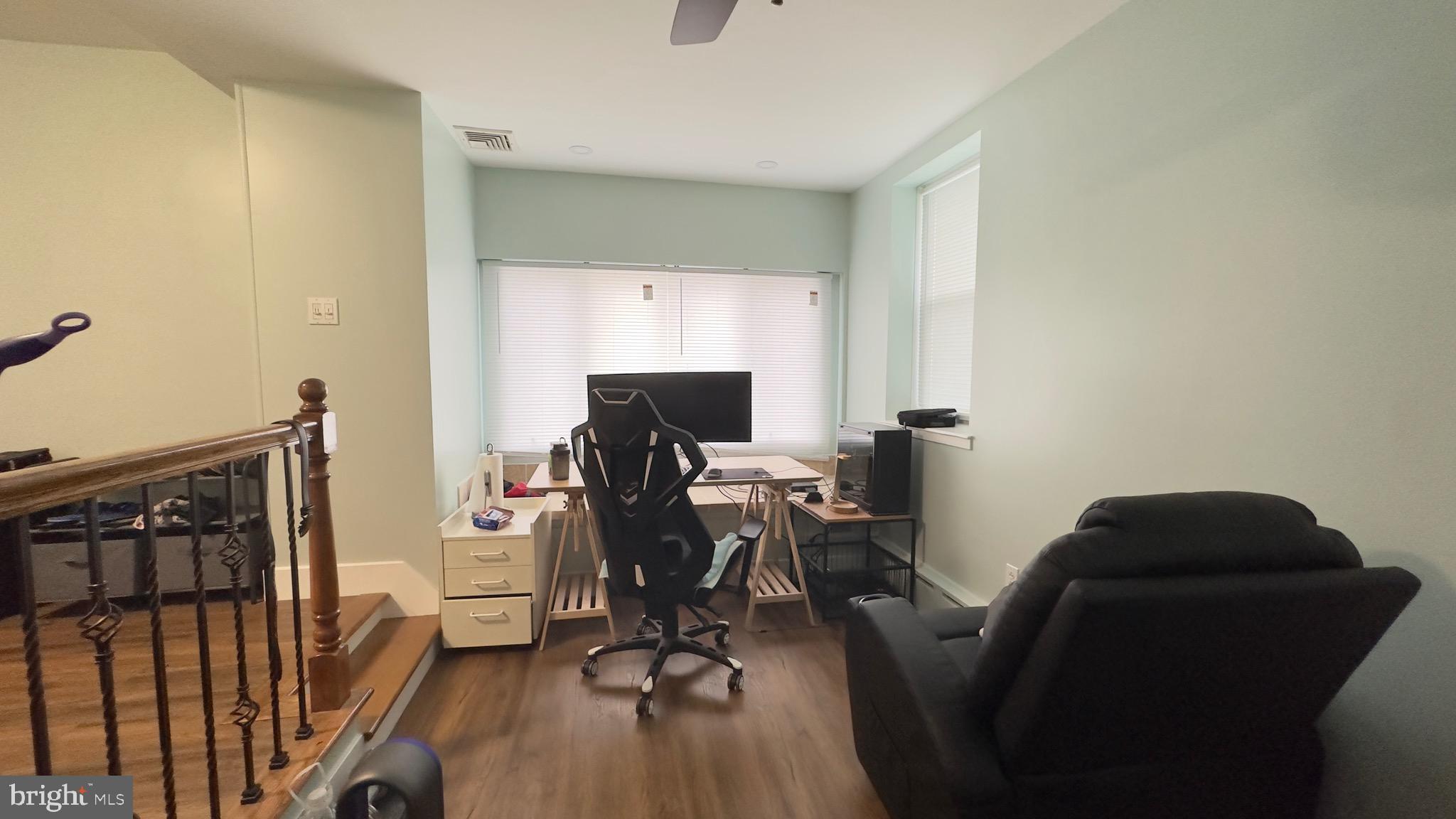 GULPH MILLS VIL - Residential Lease