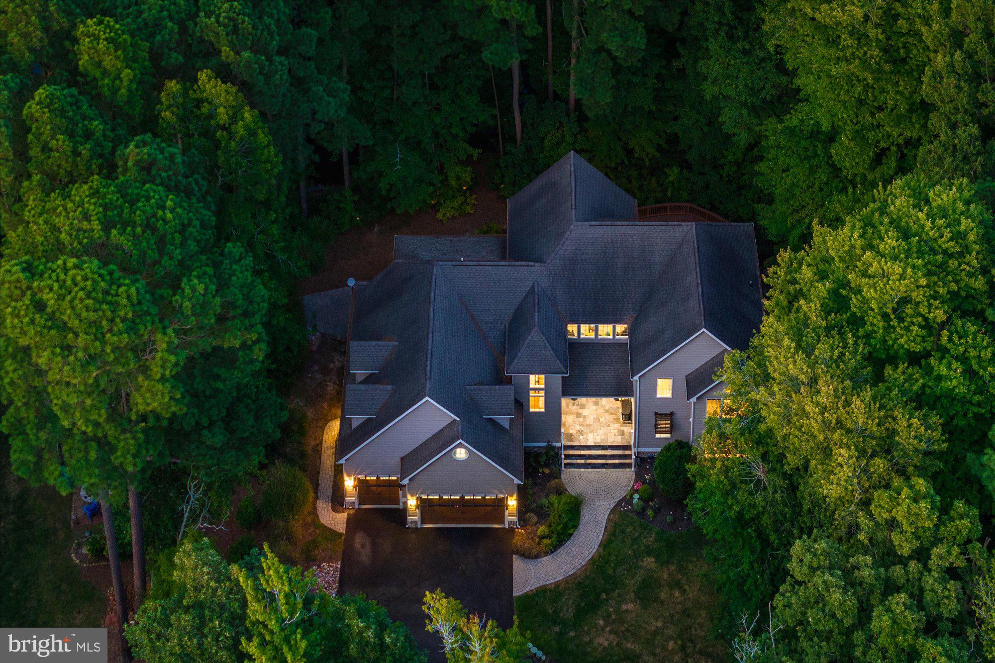 12548 WHISPERING WOODS DRIVE