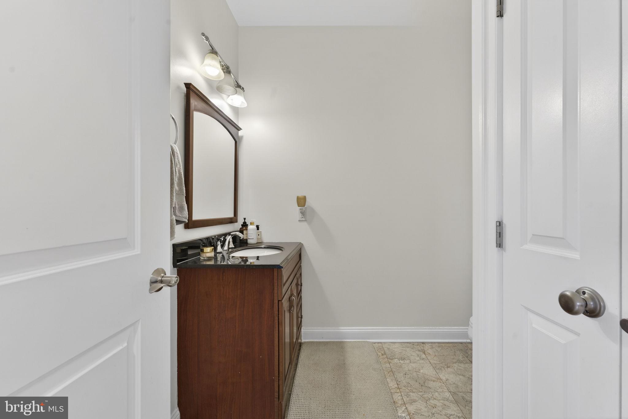 LEE'S CROSSING - Residential