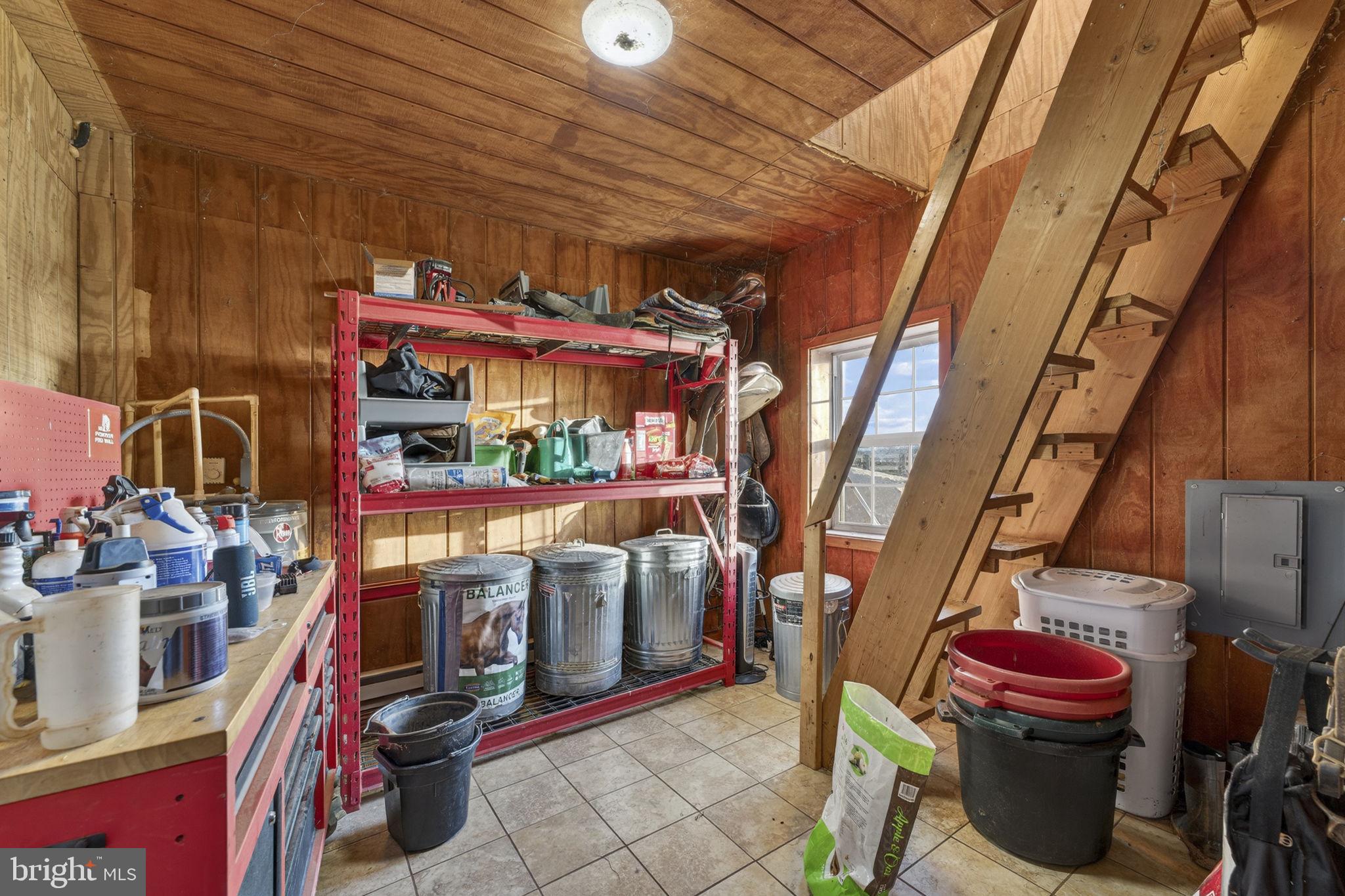 LEE'S CROSSING - Residential