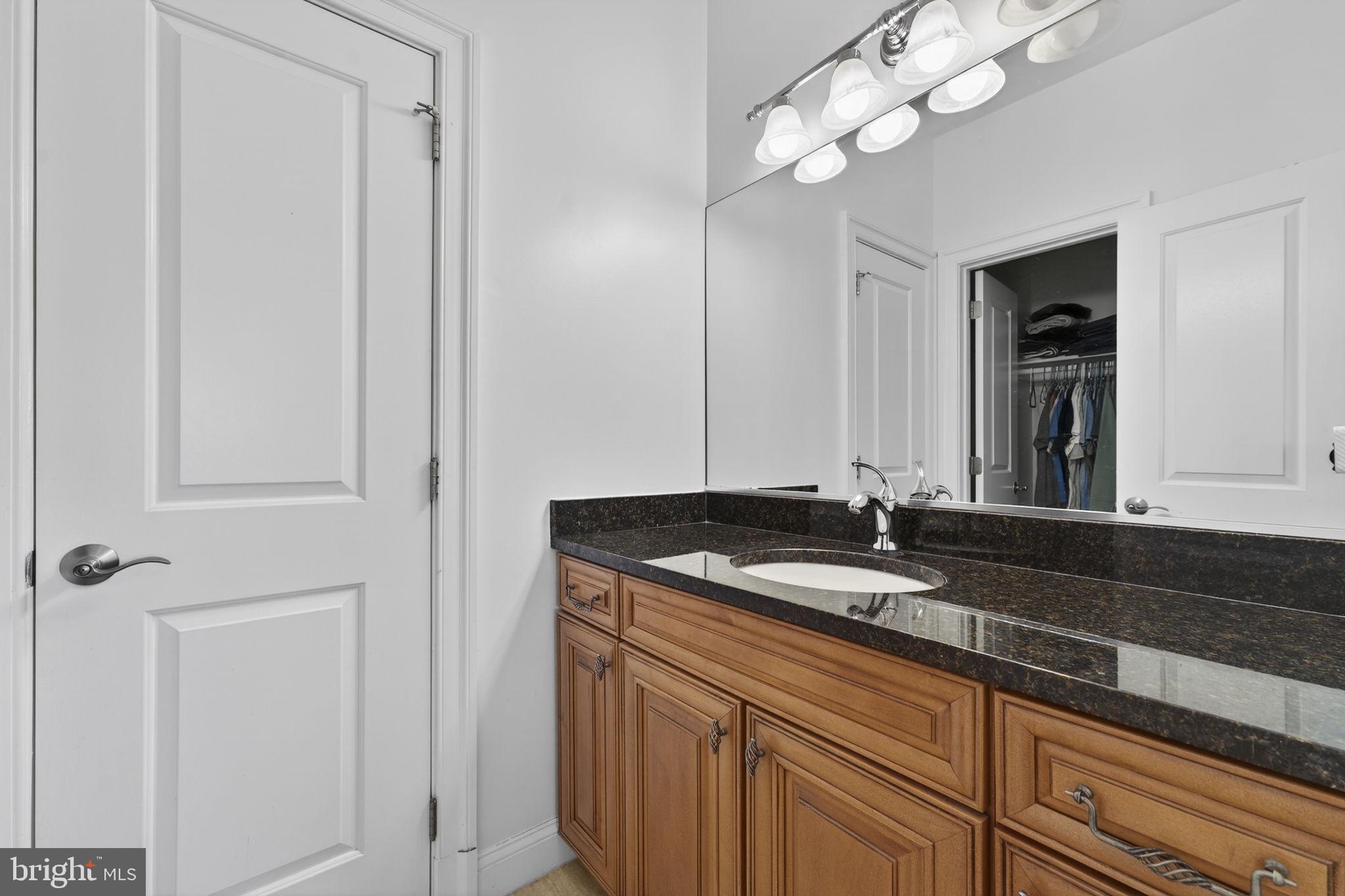 LEE'S CROSSING - Residential