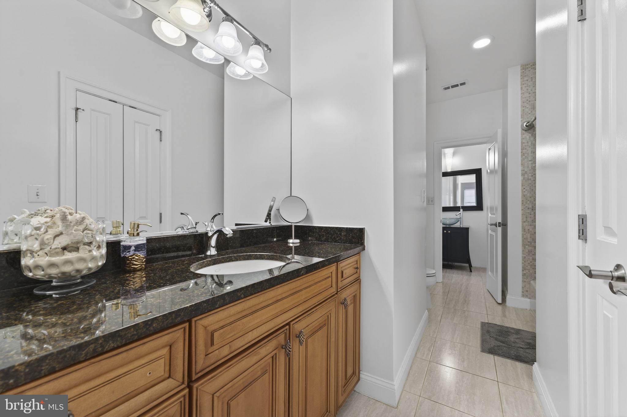 LEE'S CROSSING - Residential