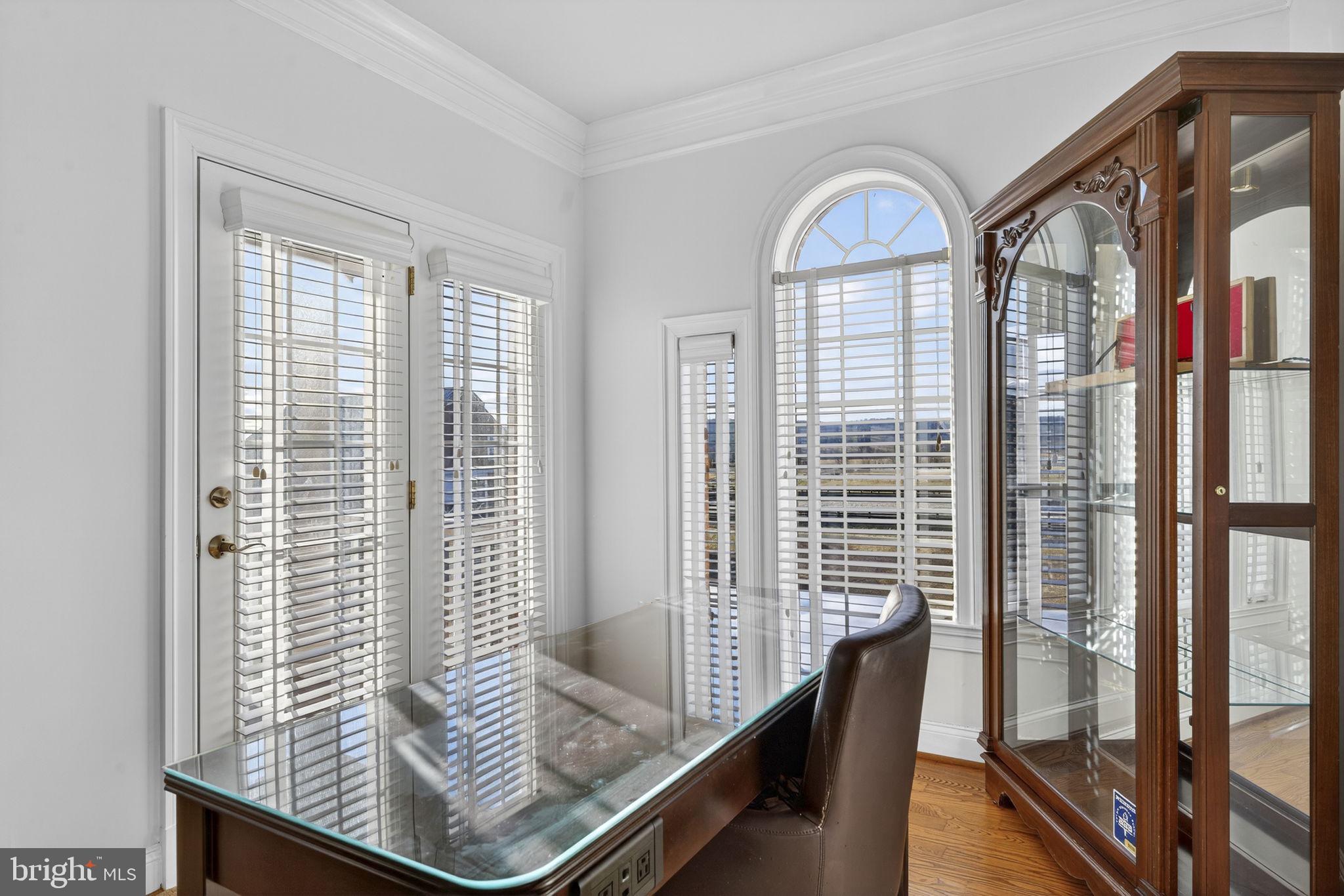 LEE'S CROSSING - Residential