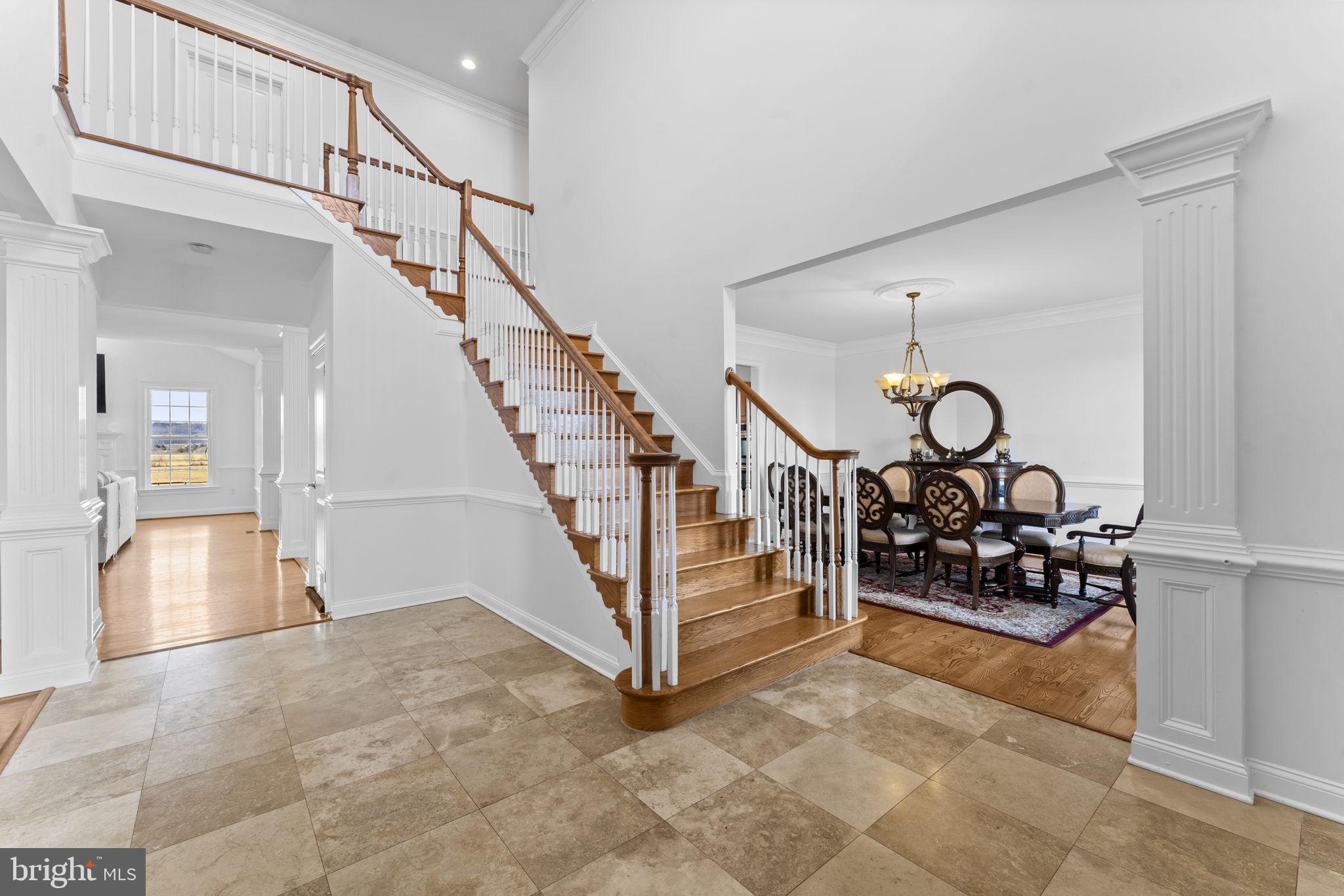 LEE'S CROSSING - Residential