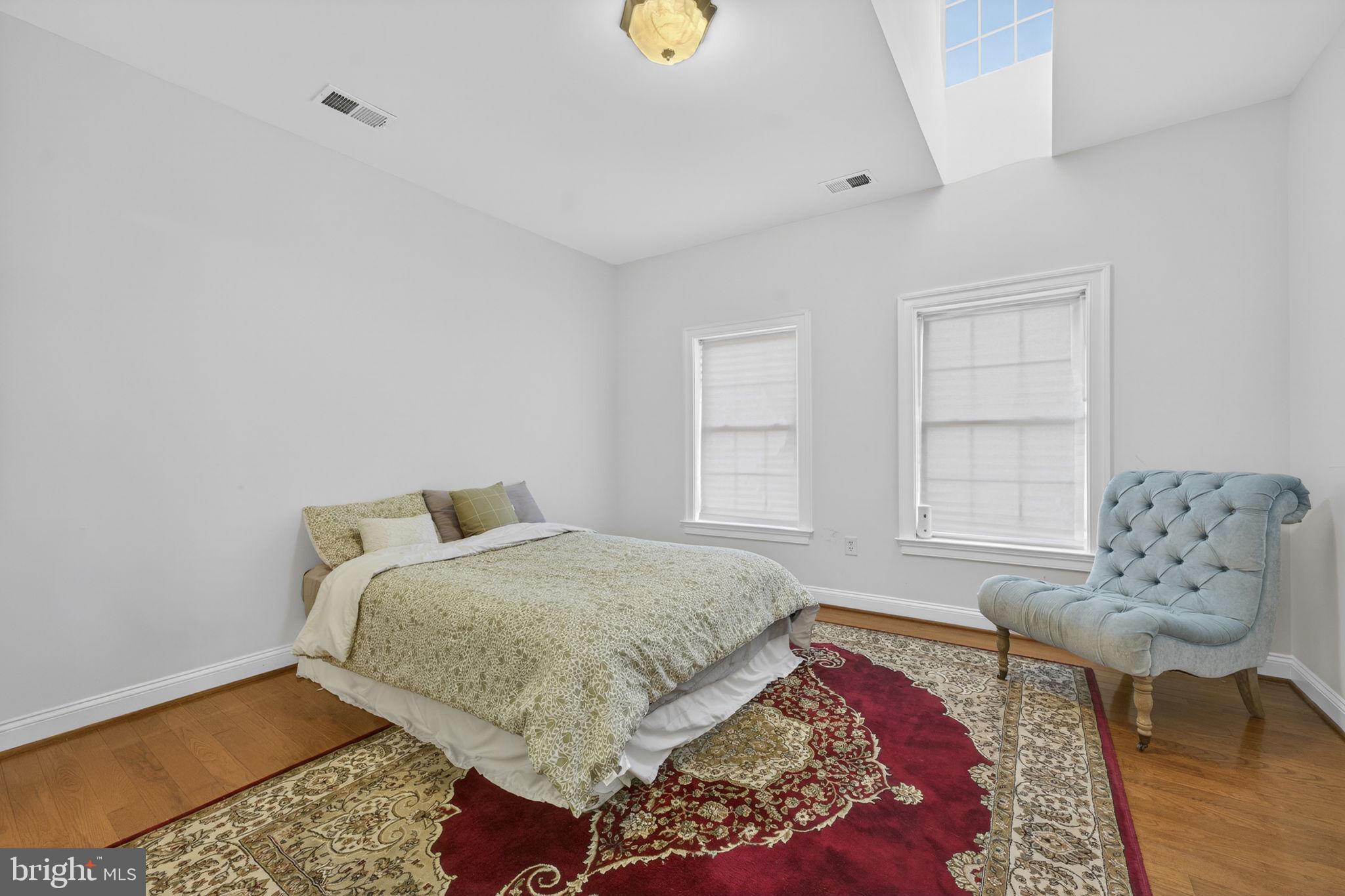 LEE'S CROSSING - Residential