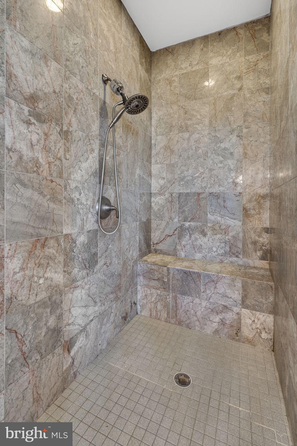 LEE'S CROSSING - Residential