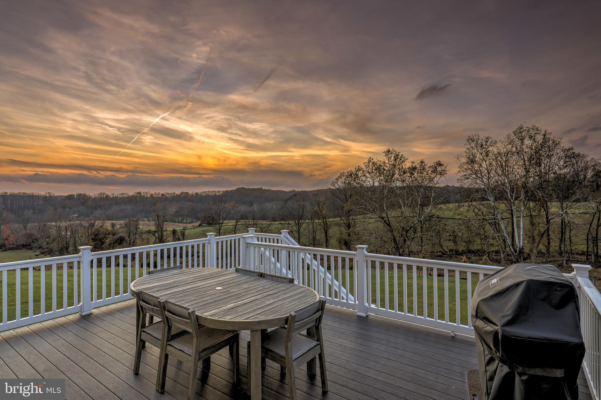 THE ESTATES AT MILL CREEK - Residential