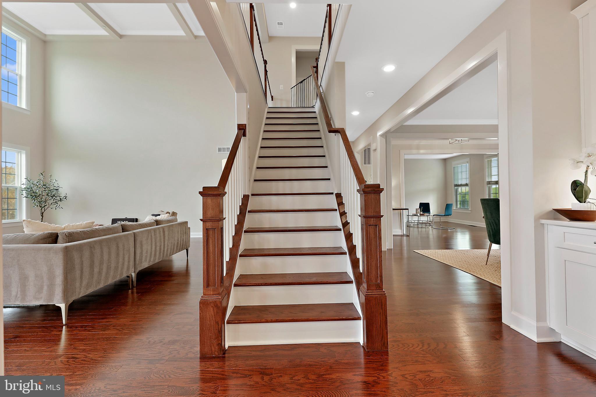 THE ESTATES AT MILL CREEK - Residential