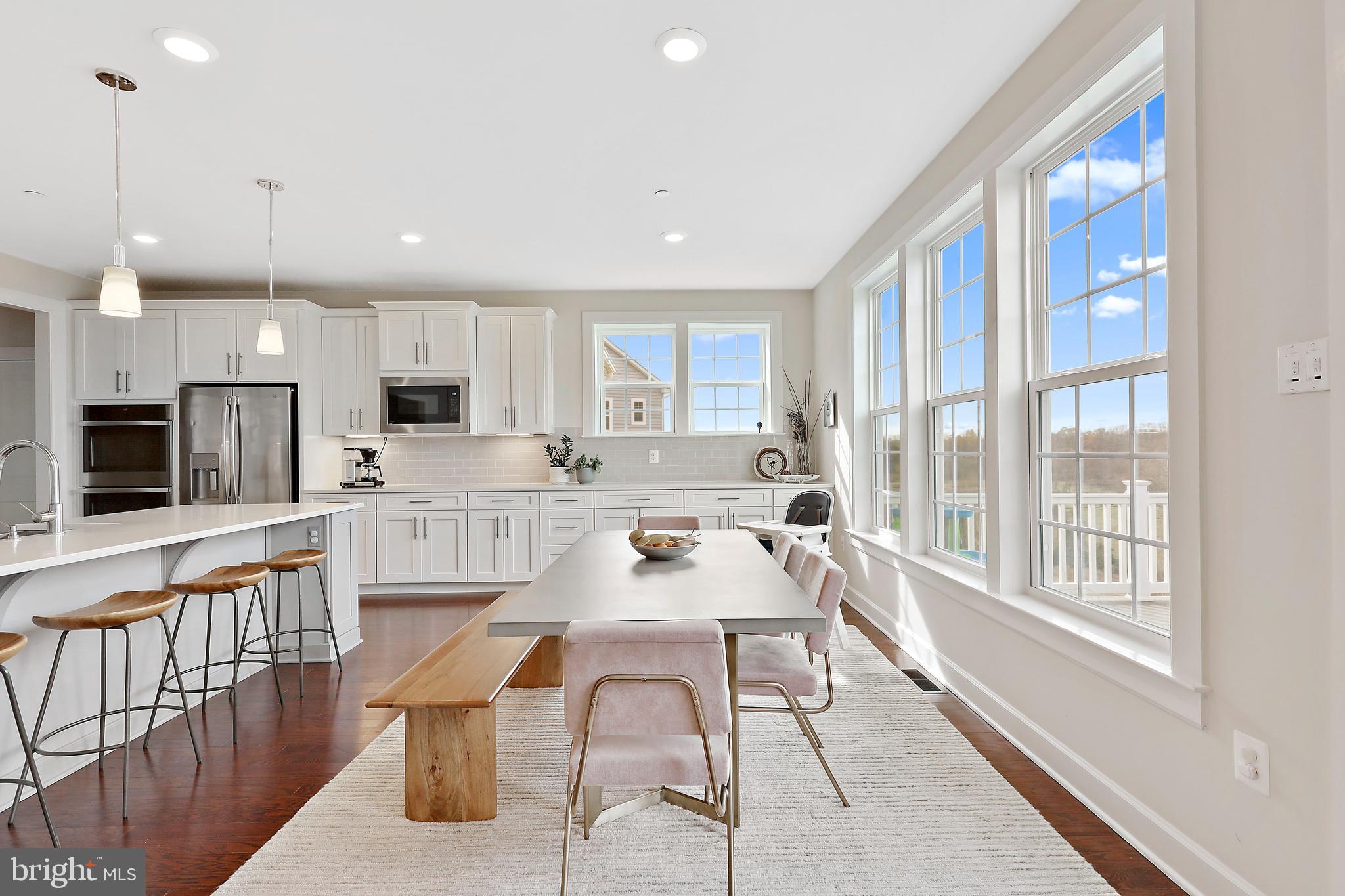 THE ESTATES AT MILL CREEK - Residential