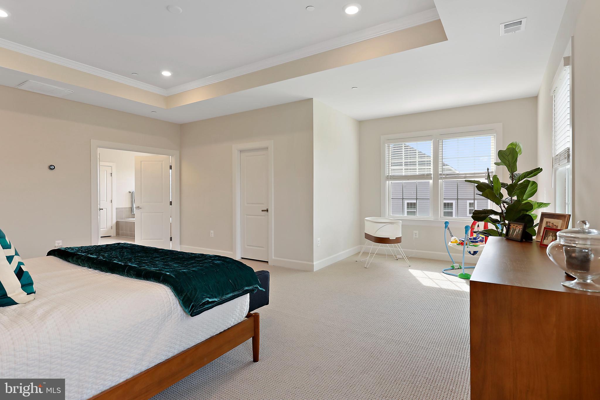 THE ESTATES AT MILL CREEK - Residential