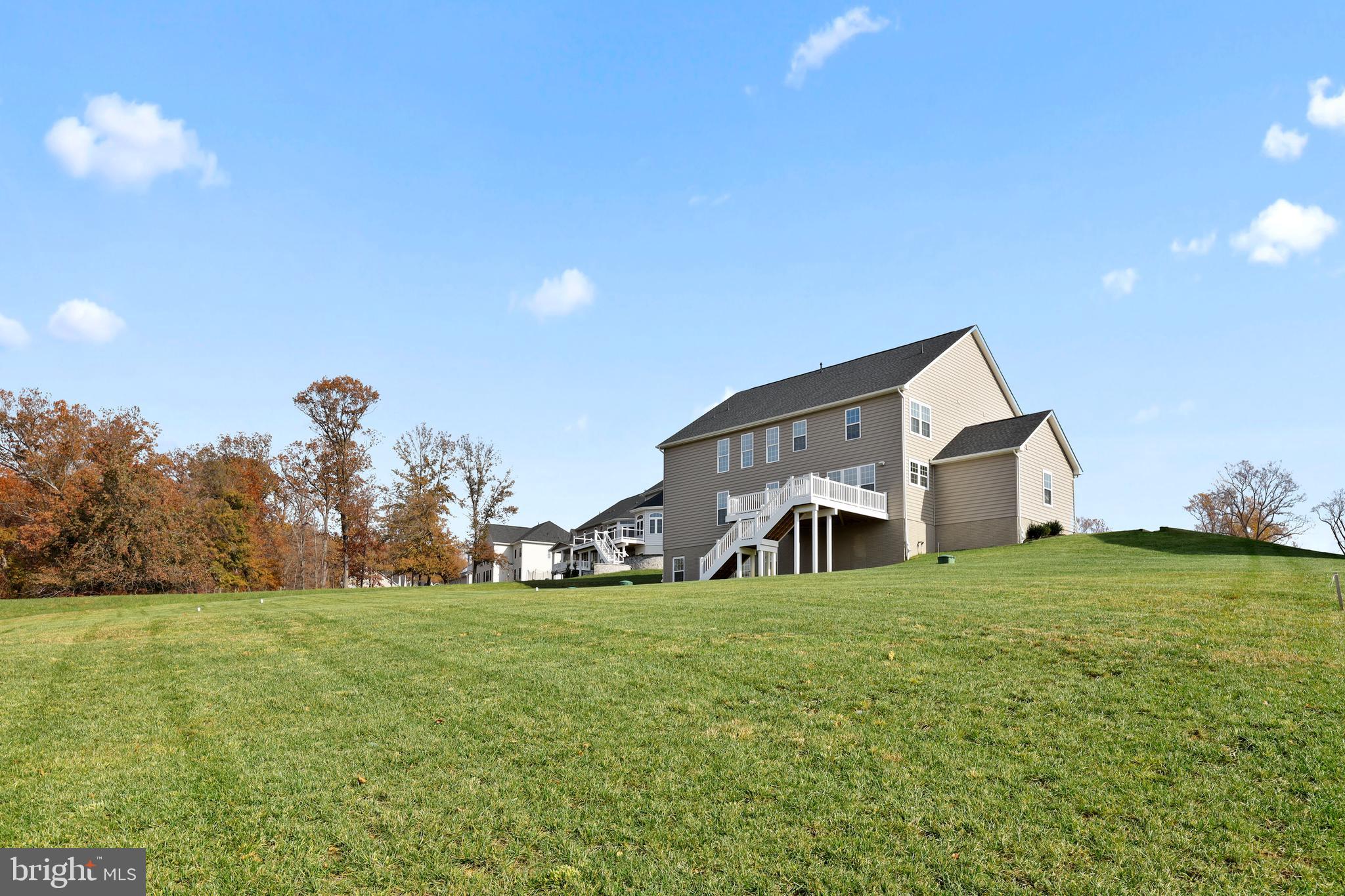 THE ESTATES AT MILL CREEK - Residential