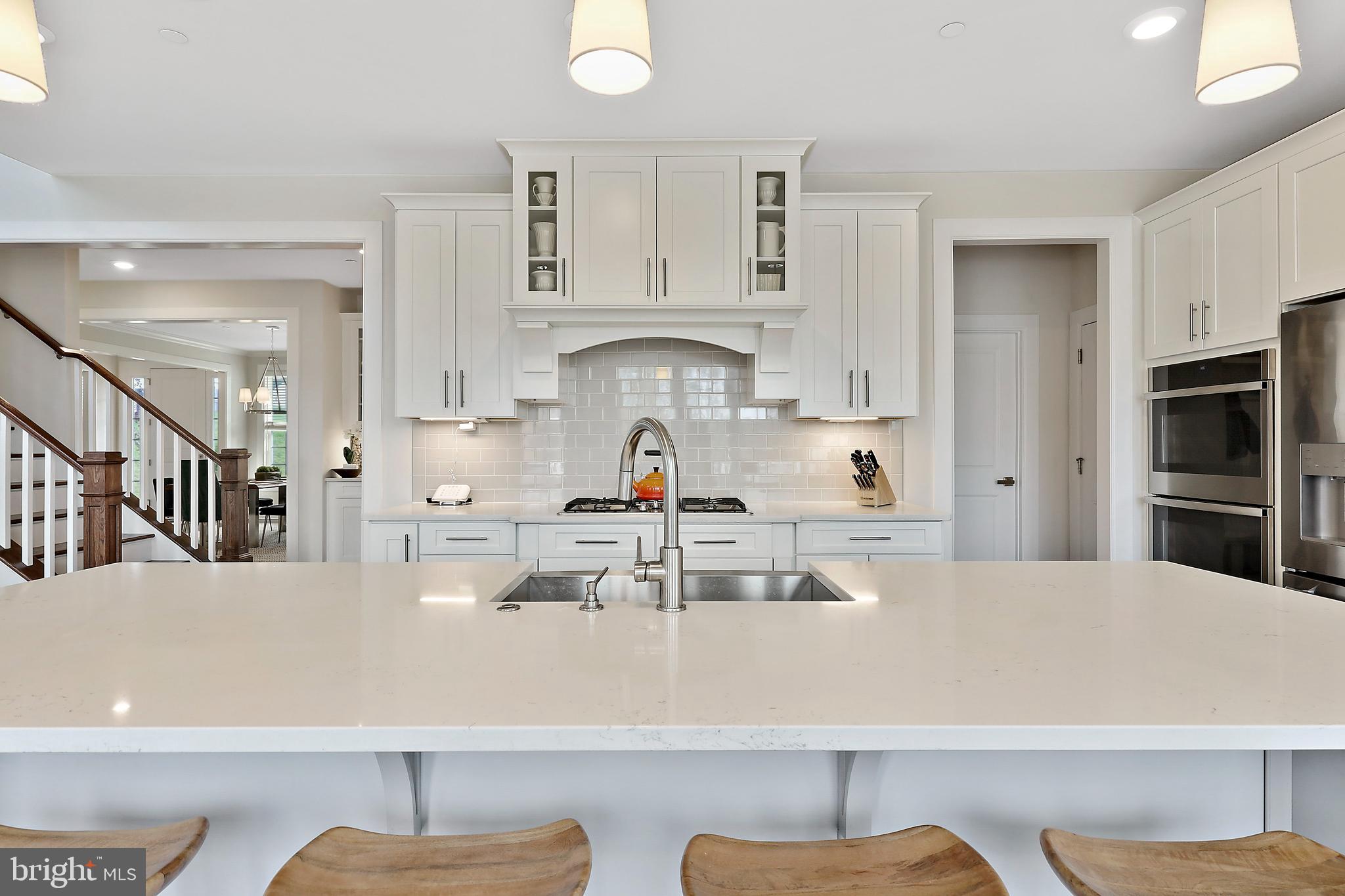 THE ESTATES AT MILL CREEK - Residential