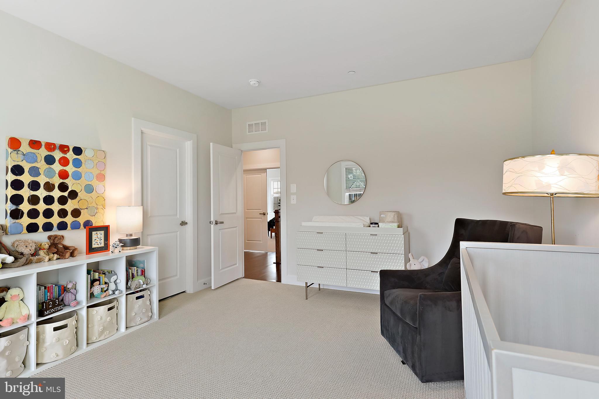 THE ESTATES AT MILL CREEK - Residential