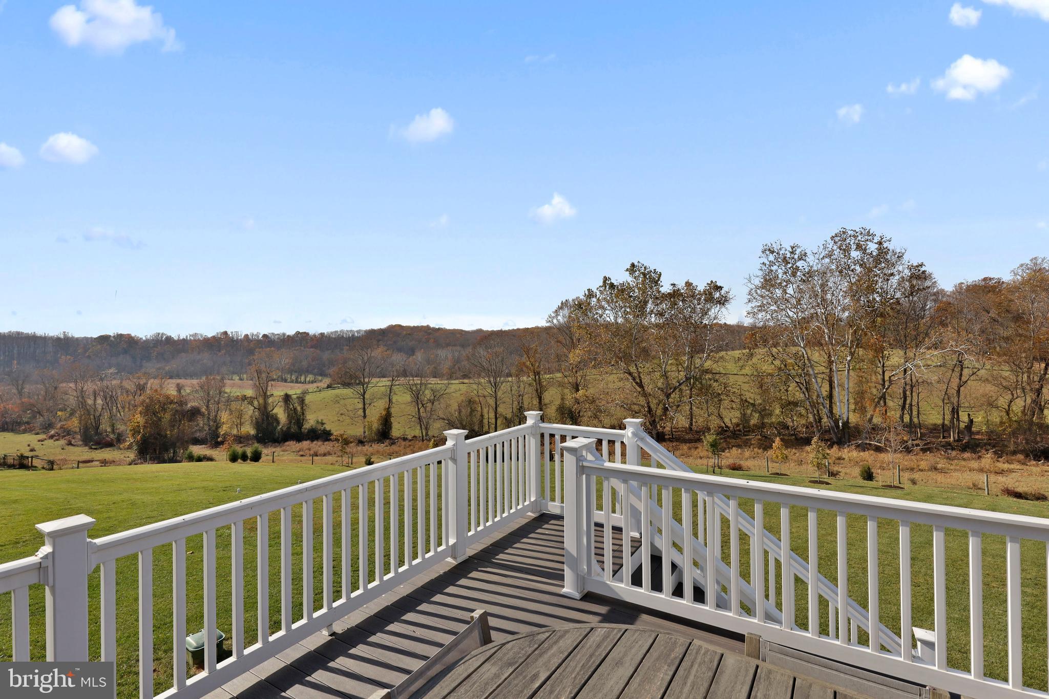 THE ESTATES AT MILL CREEK - Residential