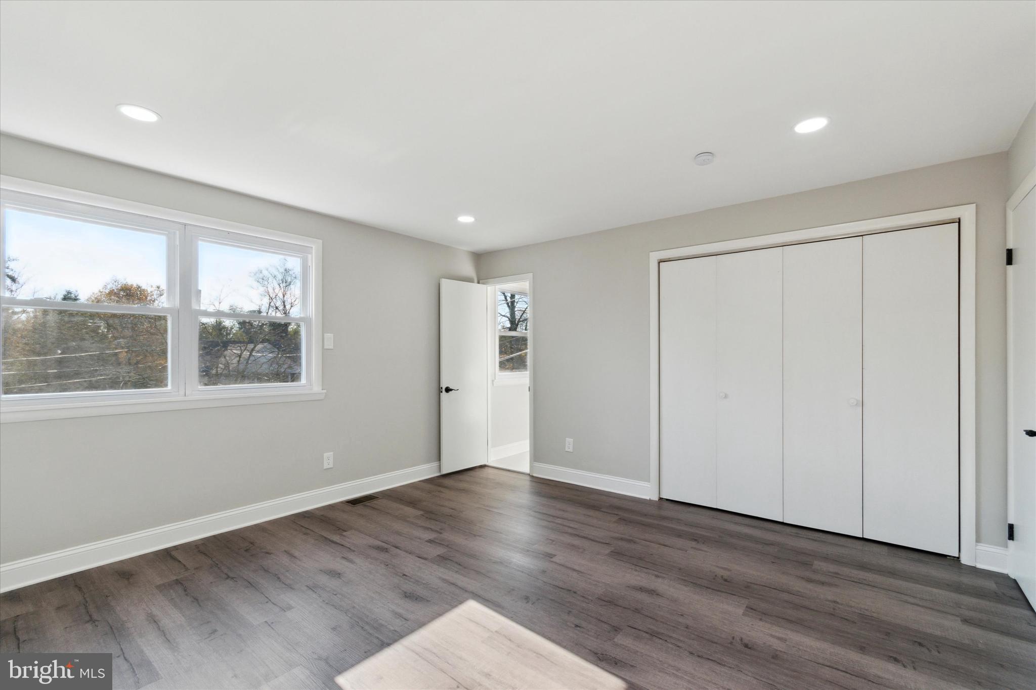 NEWTOWN HGTS - Residential