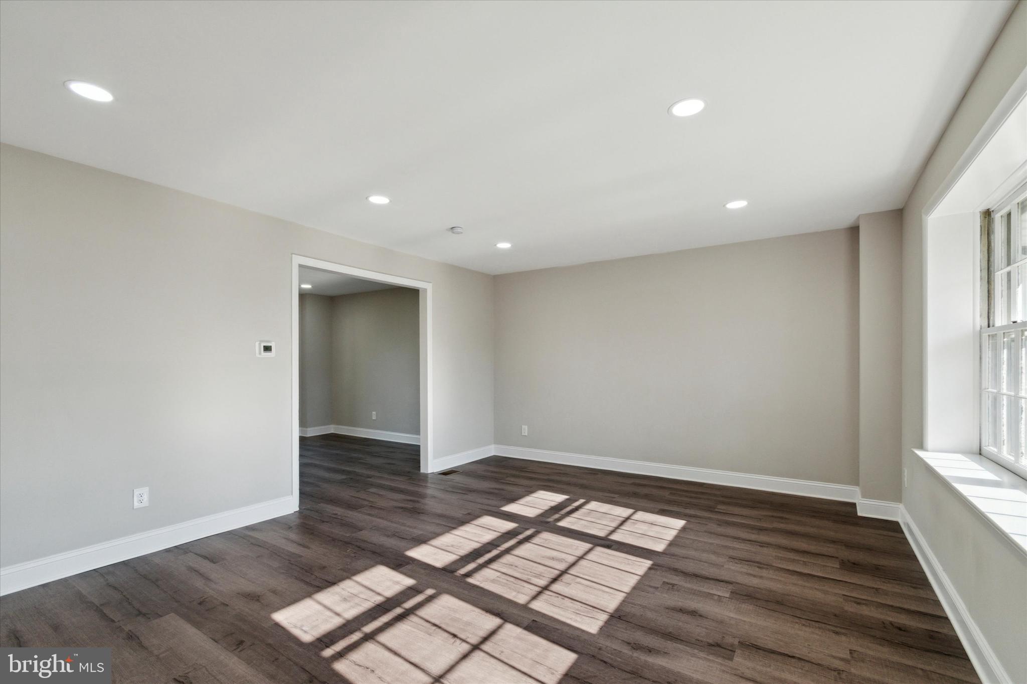 NEWTOWN HGTS - Residential